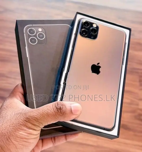 Apple iPhone 11 Pro Max 256GB (Used)