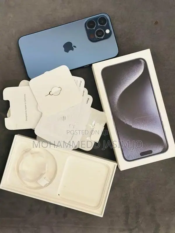 Apple iPhone 15 Pro Max 256 GB (Used)