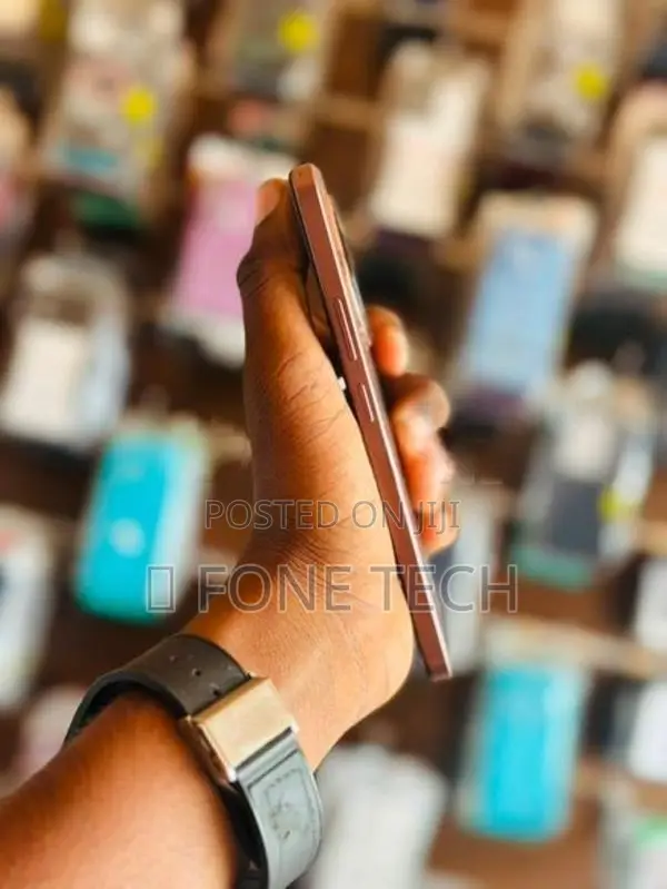 Realme P1 8GB 128GB (Used)