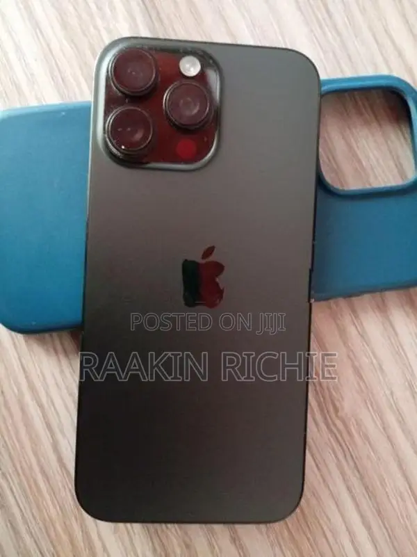 Apple iPhone 16 Pro Max (Used)