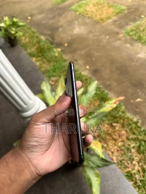 Apple iPhone 7 Plus (Used)