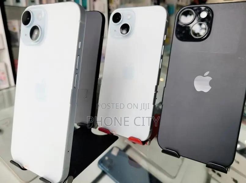 Apple iPhone 15 128GB/256GB 50MP (Used)