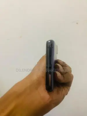 Samsung Galaxy S21 (Used)