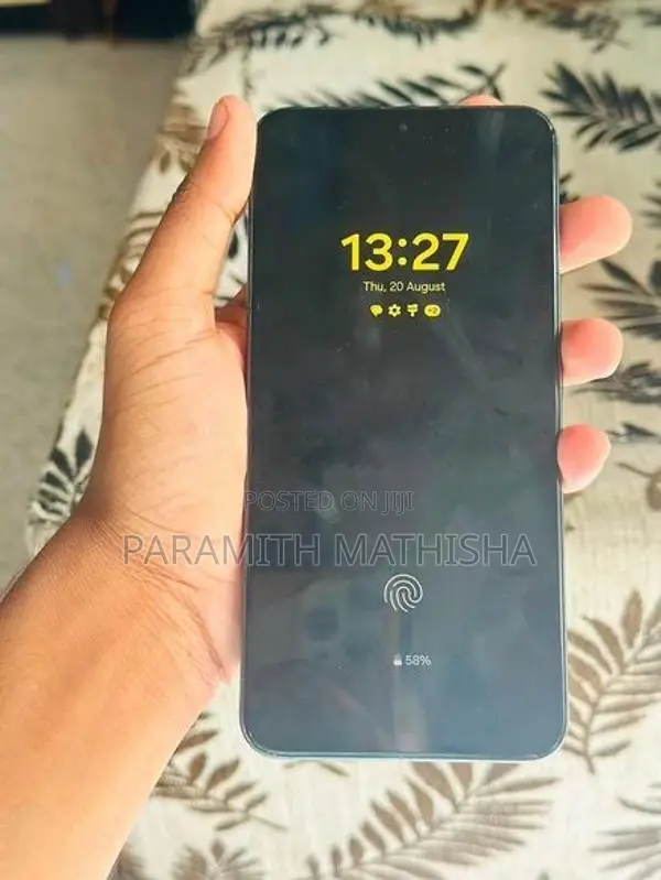 Samsung Galaxy S22+ (Used)