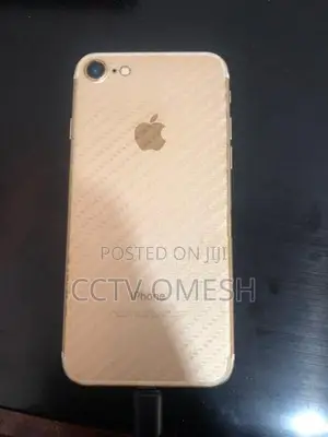 Apple iPhone 7 (Used)