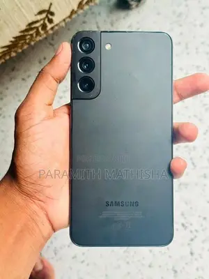 Samsung Galaxy S22+ (Used)