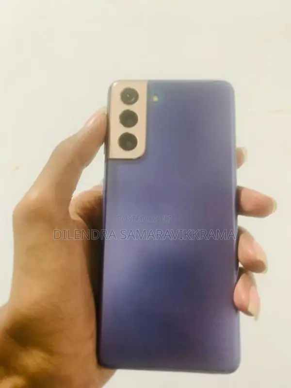 Samsung Galaxy S21 (Used)