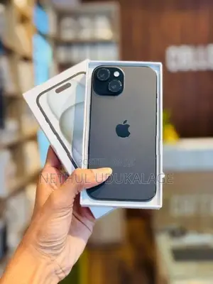 Apple iPhone 15 256GB (Used)