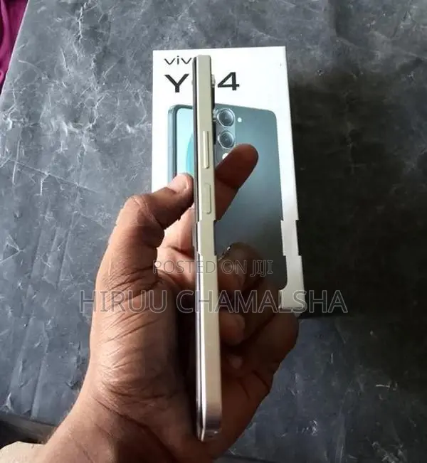 Vivo Y04 (Used)