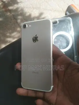 Apple iPhone 7 128gb (Used)