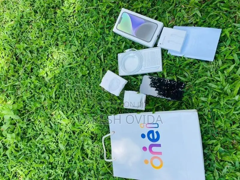 Apple iPhone 14 (Used)