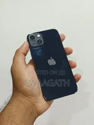 Apple iPhone 13 Midnight Black (Used)
