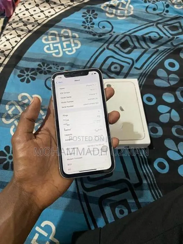 Apple iPhone 11 256GB (Used)