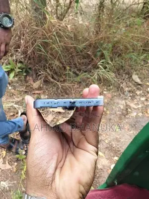 Apple iPhone 17 (Used)