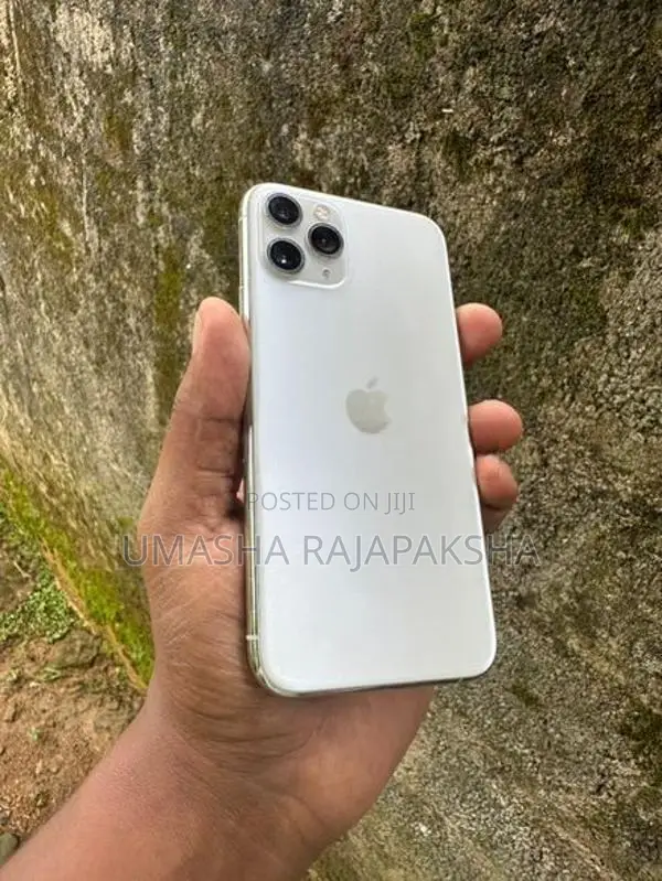 Apple iPhone 11 Pro 64GB (Used)