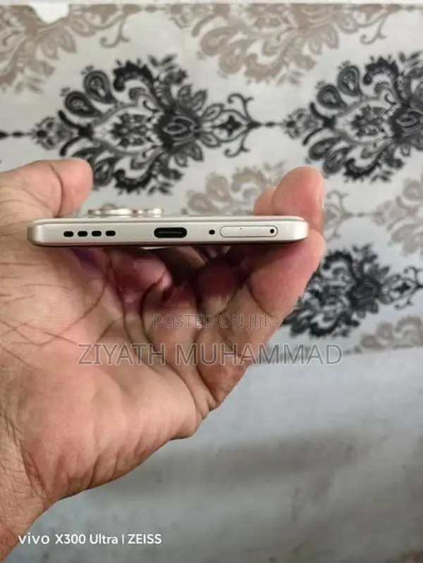 Realme 15 Pro 256GB (Used)
