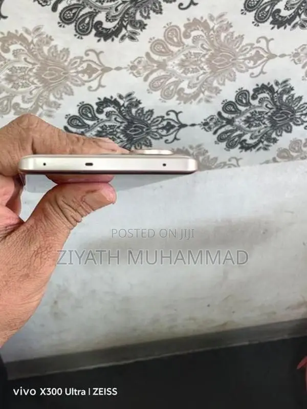 Realme 15 Pro 256GB (Used)
