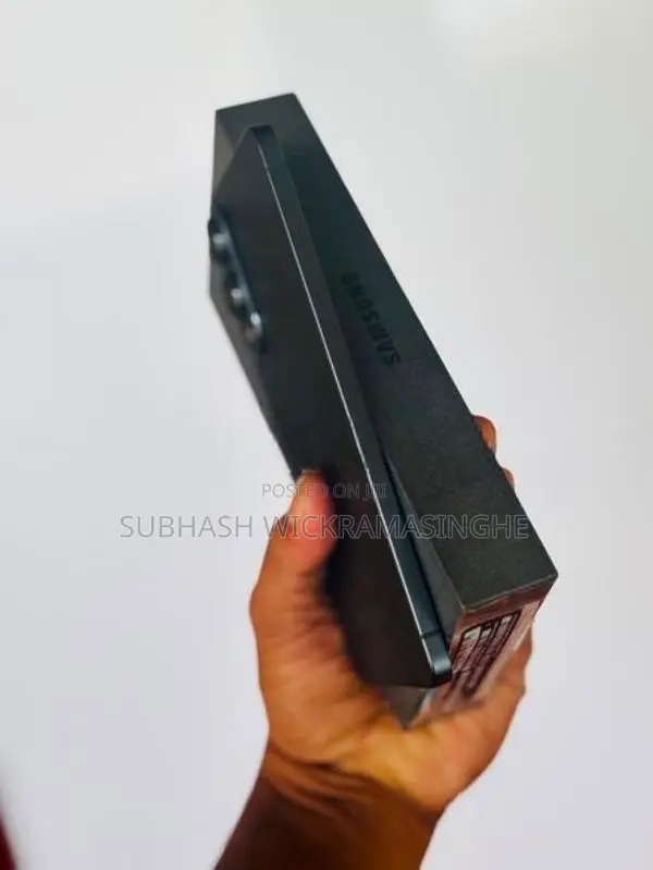 Samsung Galaxy S25 Edge (Used)