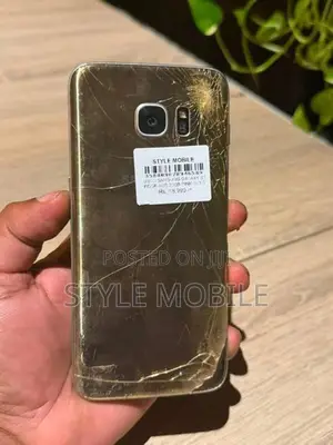 Samsung Galaxy S7 Edge 4GB 32GB (Used)