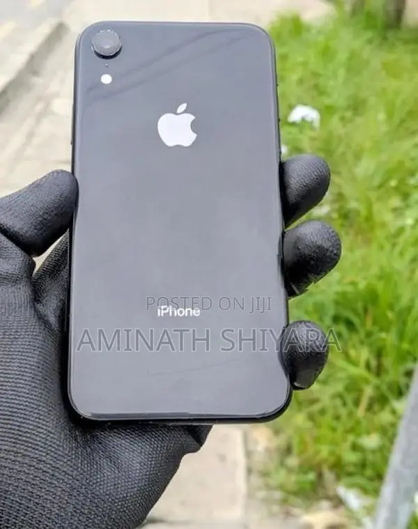 Apple iPhone XR 64GB (Used)