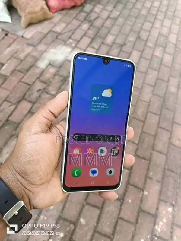 Samsung Galaxy A16 4GB 128GB (Used)