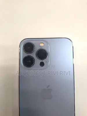 Apple iPhone 13 Pro (Used)