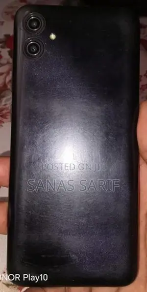 Samsung Galaxy A04e 4GB 64GB (Used)