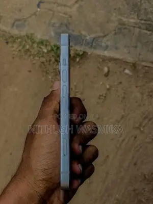 Apple iPhone 14 (Used)