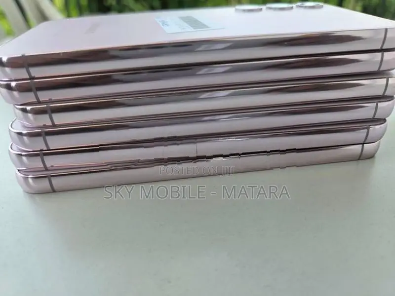 Samsung Galaxy S23 256GB (Used)