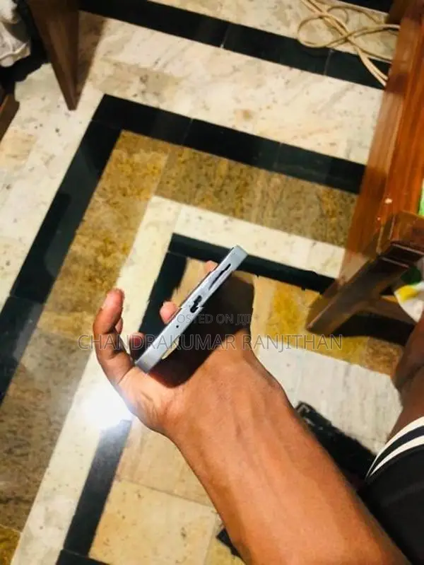 Samsung Galaxy M17 (Used)