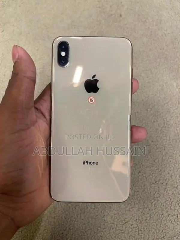 Apple iPhone XS Max (Used)