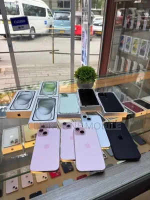 Apple iPhone 15 128GB (Used)