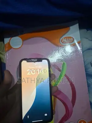Apple iPhone XR (Used)