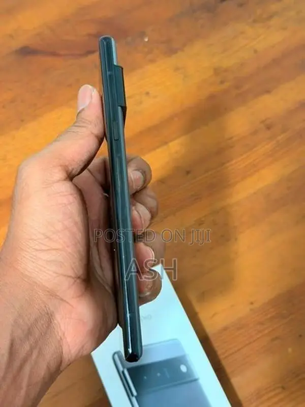 Google Pixel 6 Pro 12GB 128GB (Used)