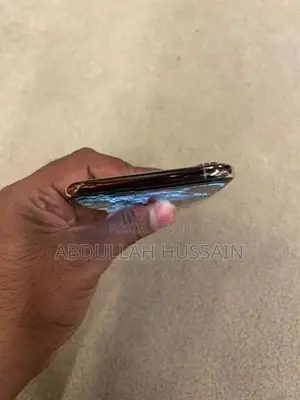 Apple iPhone XS Max (Used)