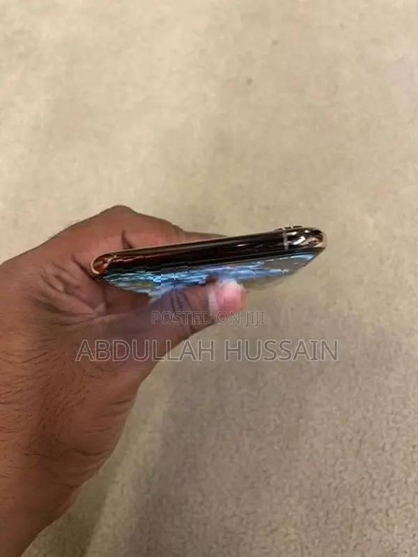 Apple iPhone XS Max (Used)
