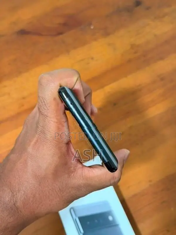 Google Pixel 6 Pro 12GB 128GB (Used)