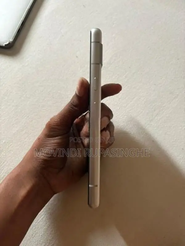 Google Pixel 7a (Used)