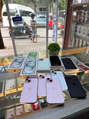 Apple iPhone 15 128GB (Used)