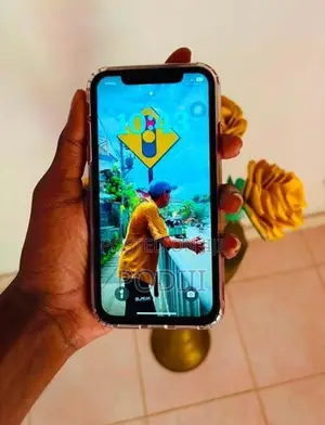 Apple iPhone 11 Red (Used)