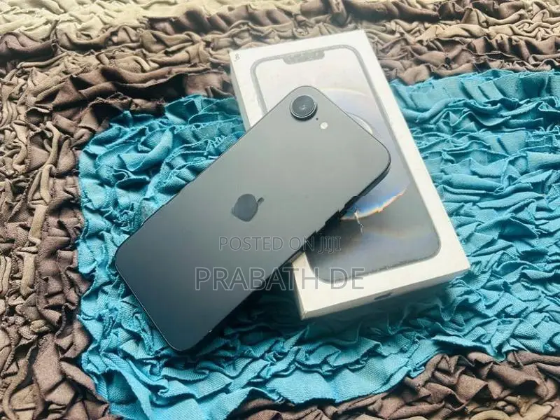 Apple iPhone 16e (Used)