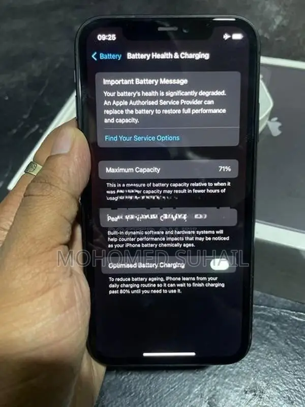 Apple iPhone 11 (Used)