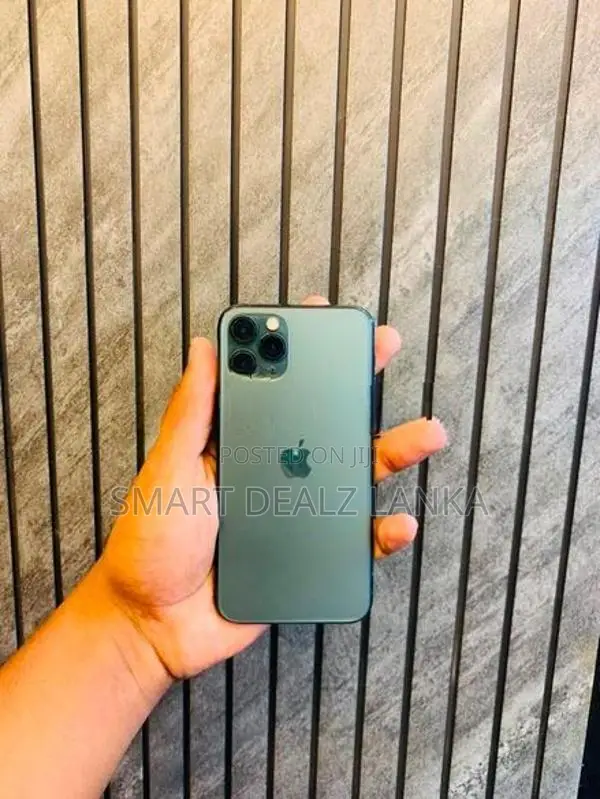 Apple iPhone 11 Pro Max 256GB (Used)
