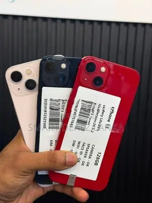 Apple iPhone 13 128GB (Used)