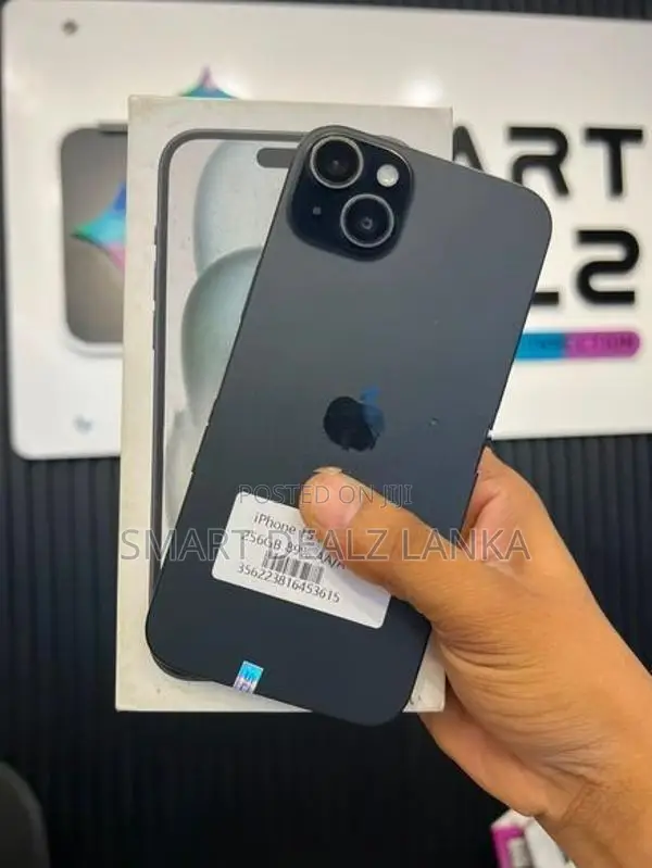 Apple iPhone 15 128GB (Used)