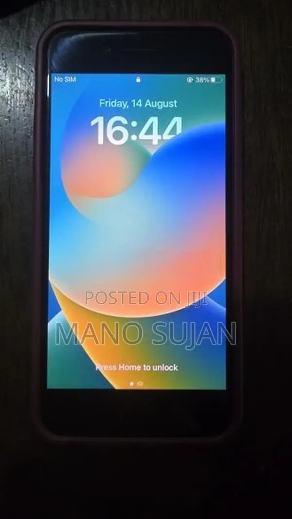 Apple iPhone 8 (Used)