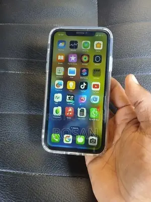 Apple iPhone XR (Used)