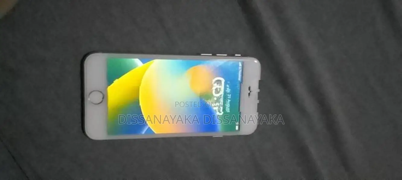 Apple iPhone 8 Condition 100% (Used)