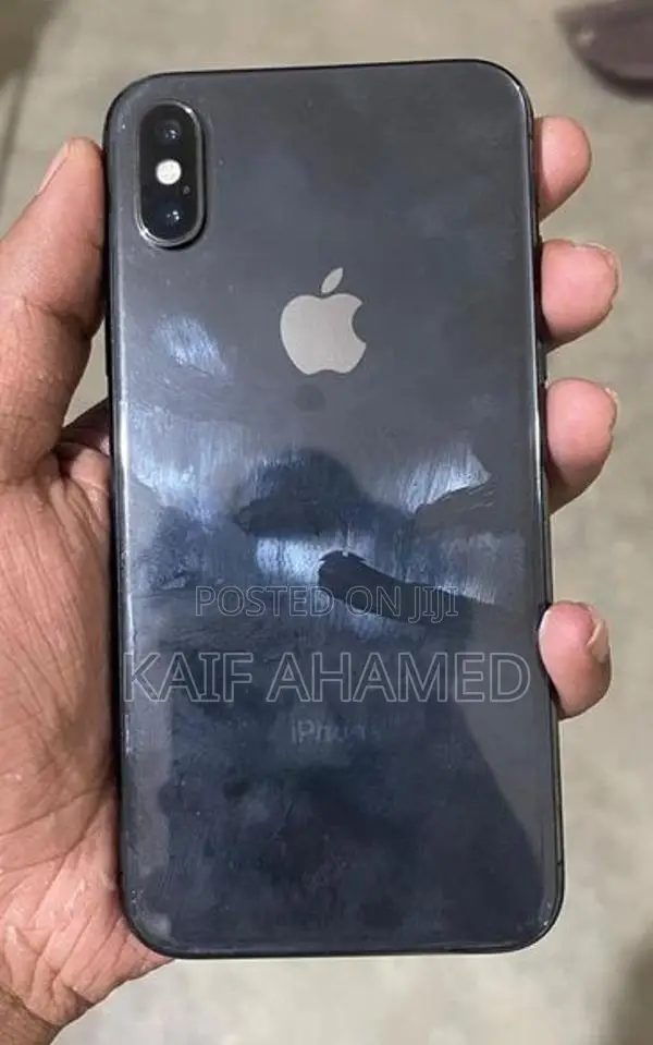 Apple iPhone X (Used)