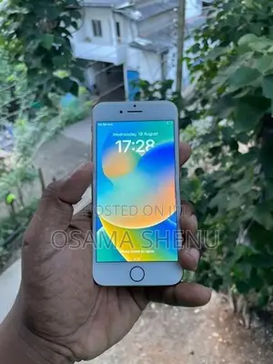 Apple iPhone 8 (Used)